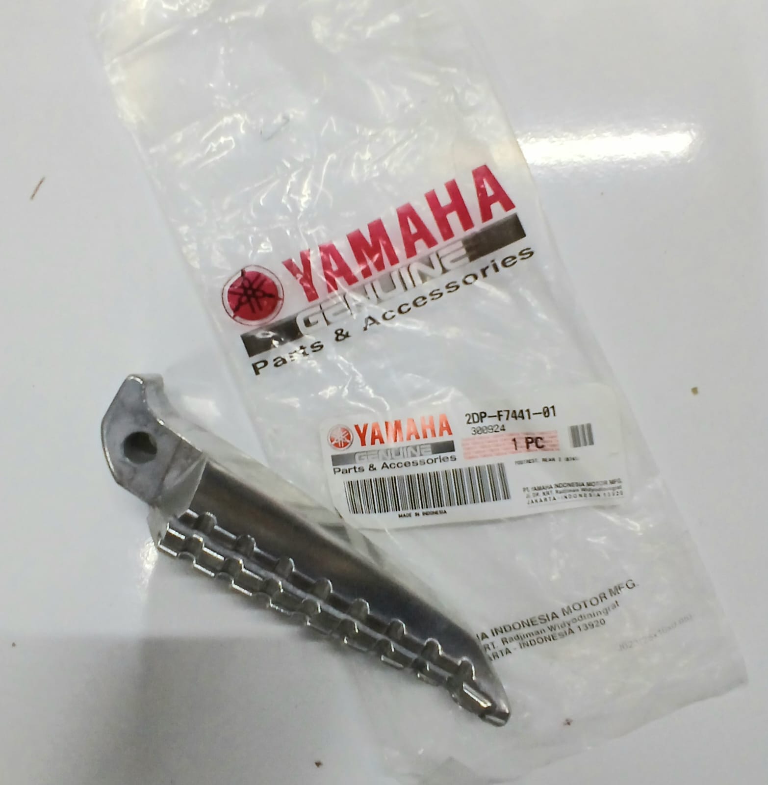 ARKA BASAMAK (SAĞ) / YAMAHA / N-MAX / 155cc / 2015-2016-2017-2018-2019-2020-2021-2022-2023-2024-2025