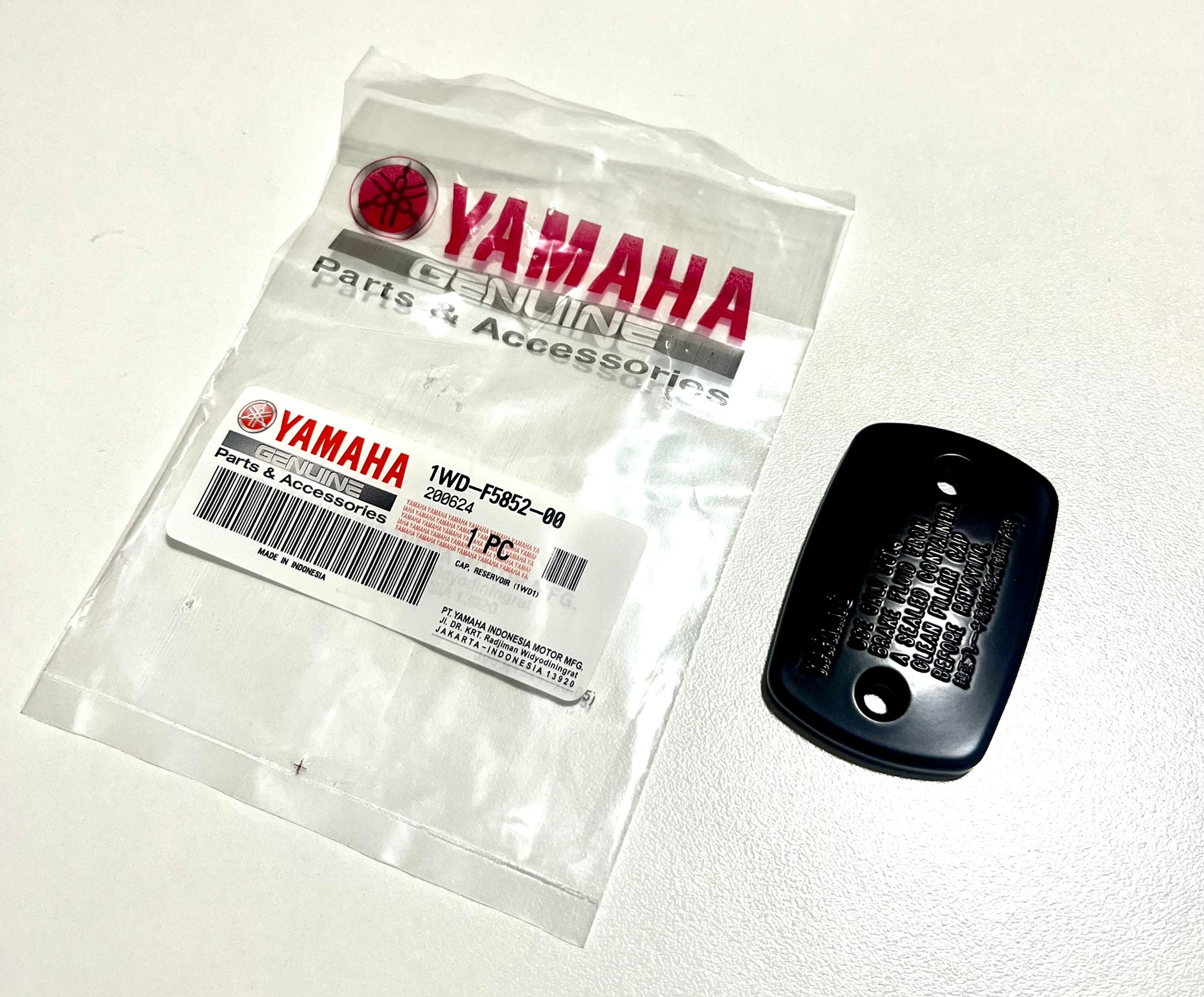 FREN MERKEZ KAPAĞI (ÜST) / YAMAHA / X-MAX / 250cc / ÜST FREN MERKEZ KAPAĞI / 2017-2018-2019-2020-2021-2022-2023-2024